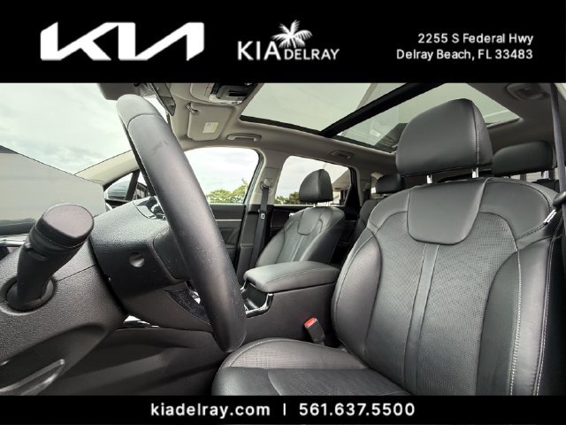 Certified 2024 Kia Sorento SX FWD image 19