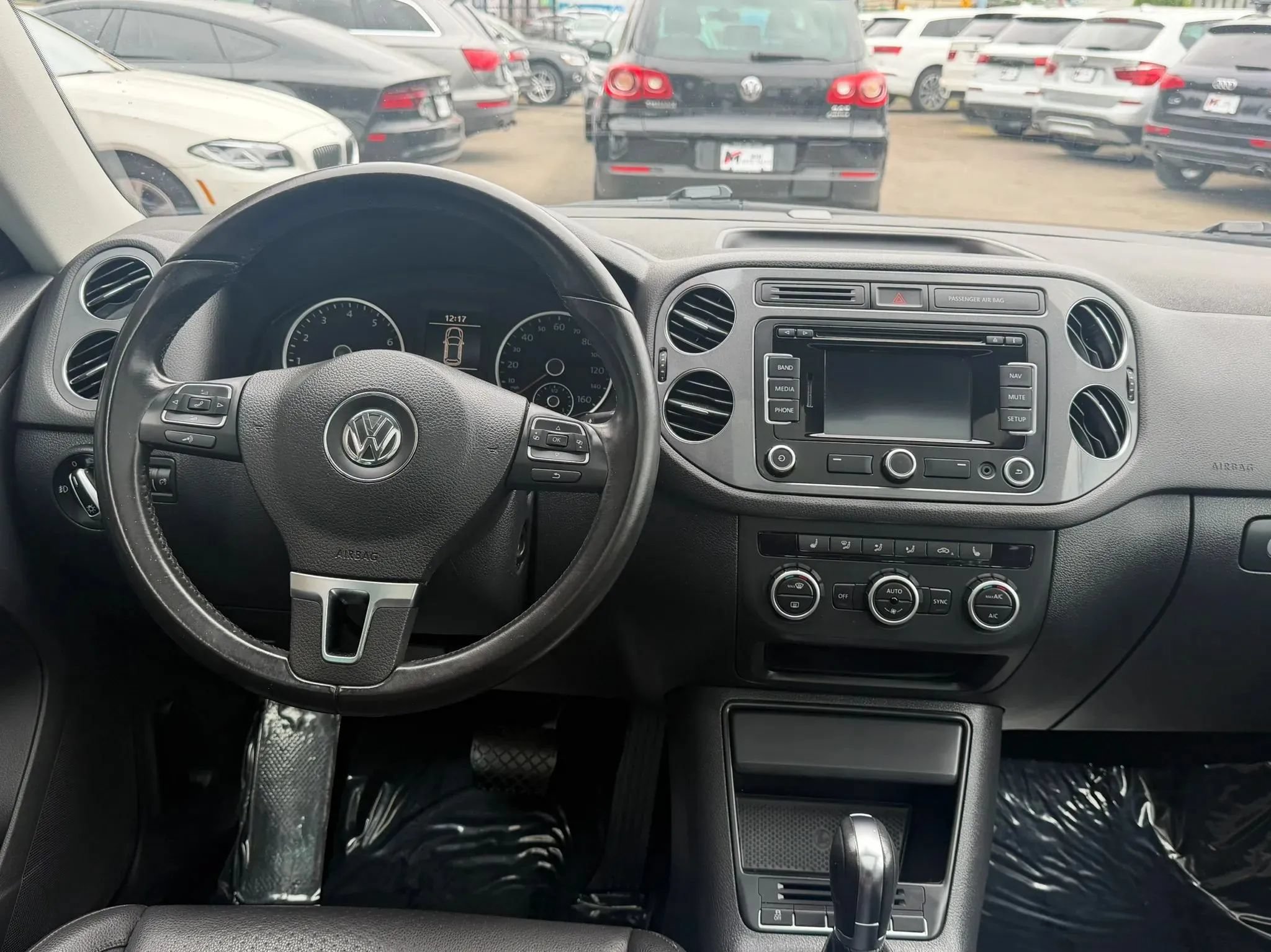 Used 2013 Volkswagen Tiguan S AWD/4WD image 15