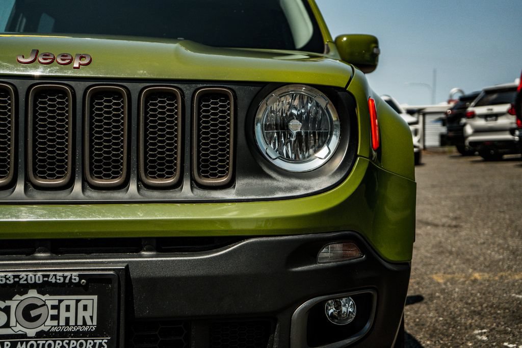Used 2016 Jeep Renegade 75th Anniversary AWD/4WD image 9