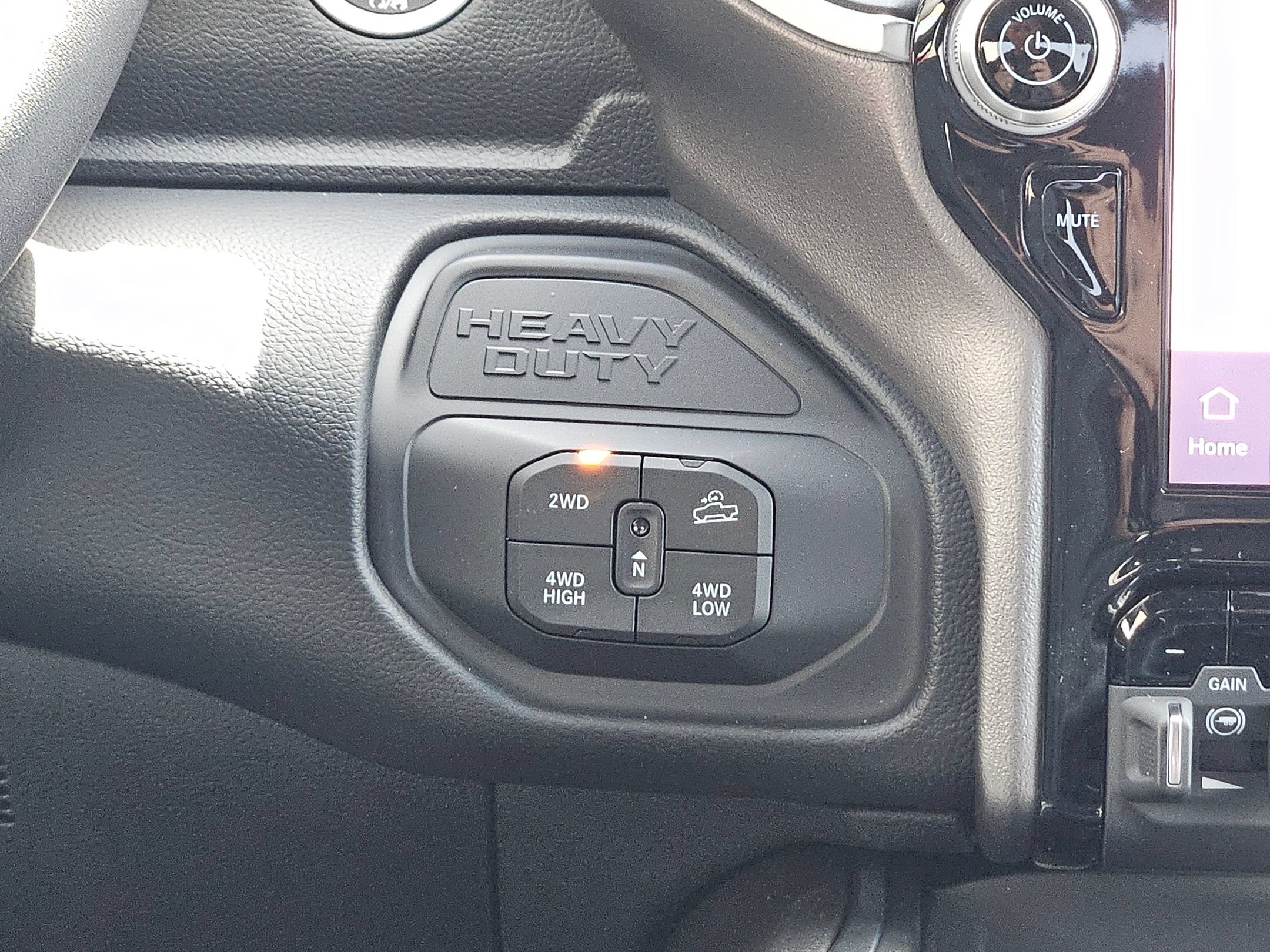 New 2026 RAM 2500 Big Horn AWD/4WD image 12