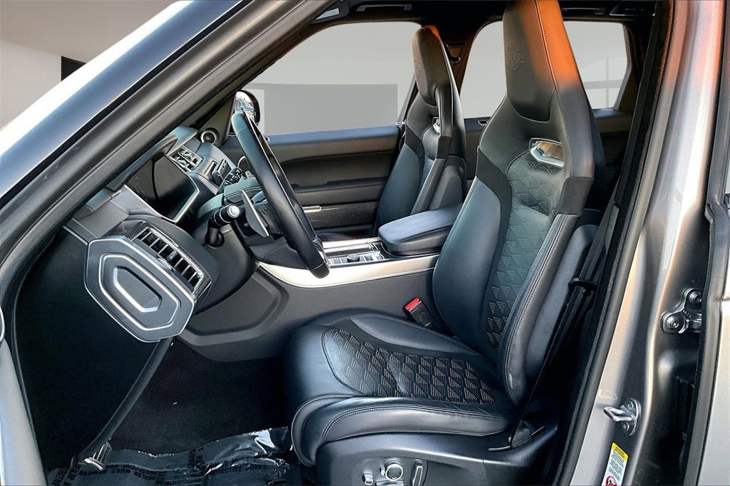 Used 2022 Land Rover Range Rover Sport SVR image 19