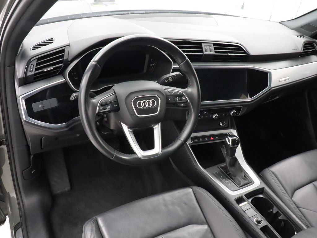 Used 2020 Audi Q3 2.0T Premium AWD/4WD image 15