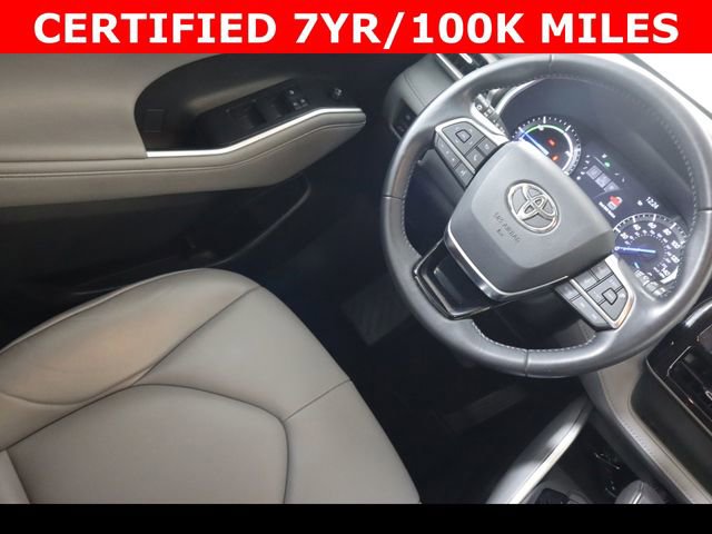 Used 2021 Toyota Highlander XLE image 20