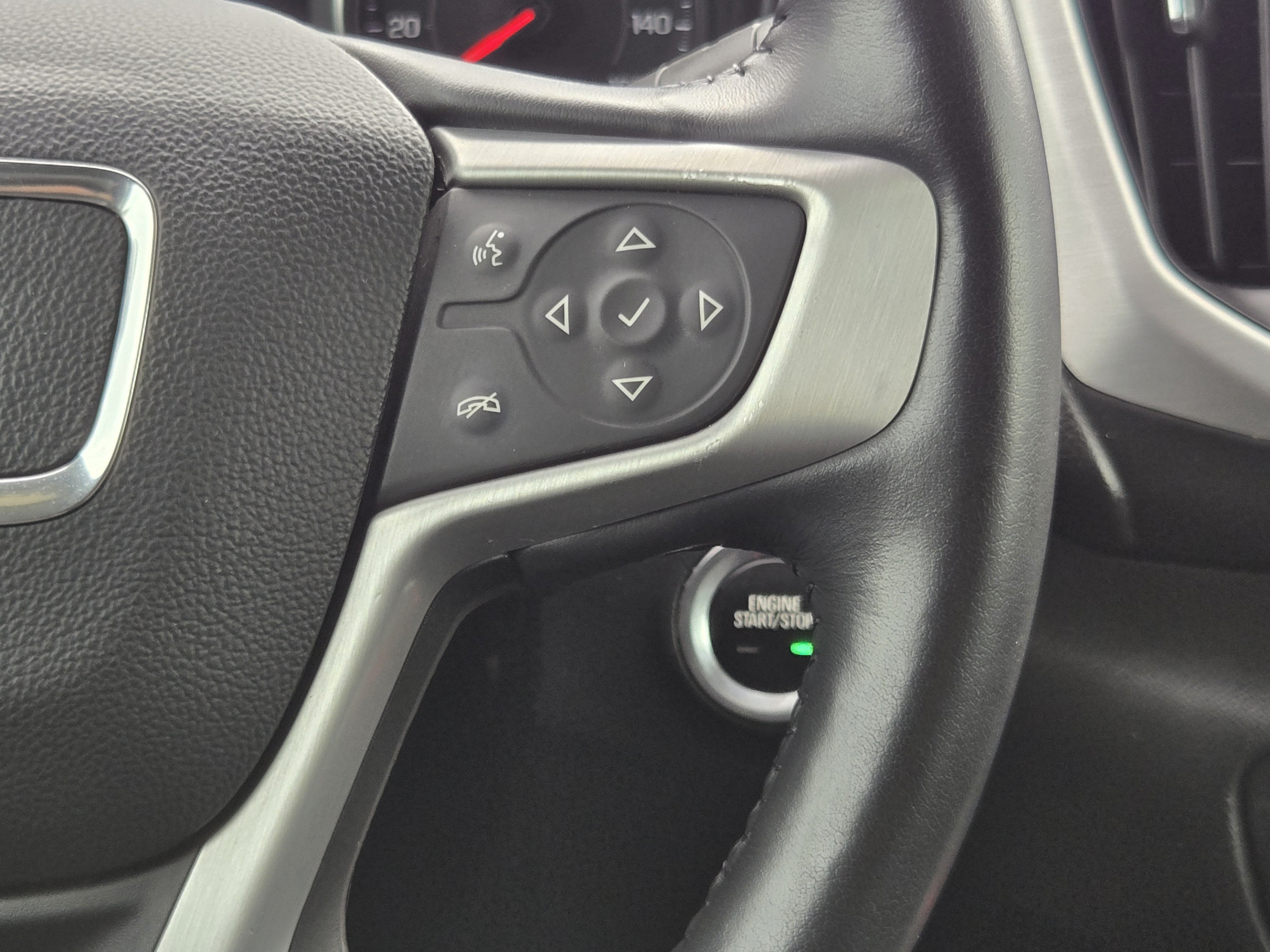 Used 2020 GMC Terrain SLT w/ Preferred Package FWD image 26