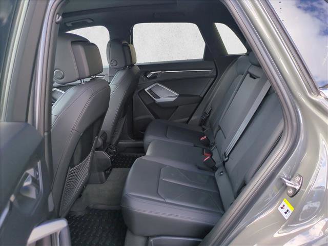 Used 2025 Audi Q3 2.0T Premium w/ Convenience Package image 26
