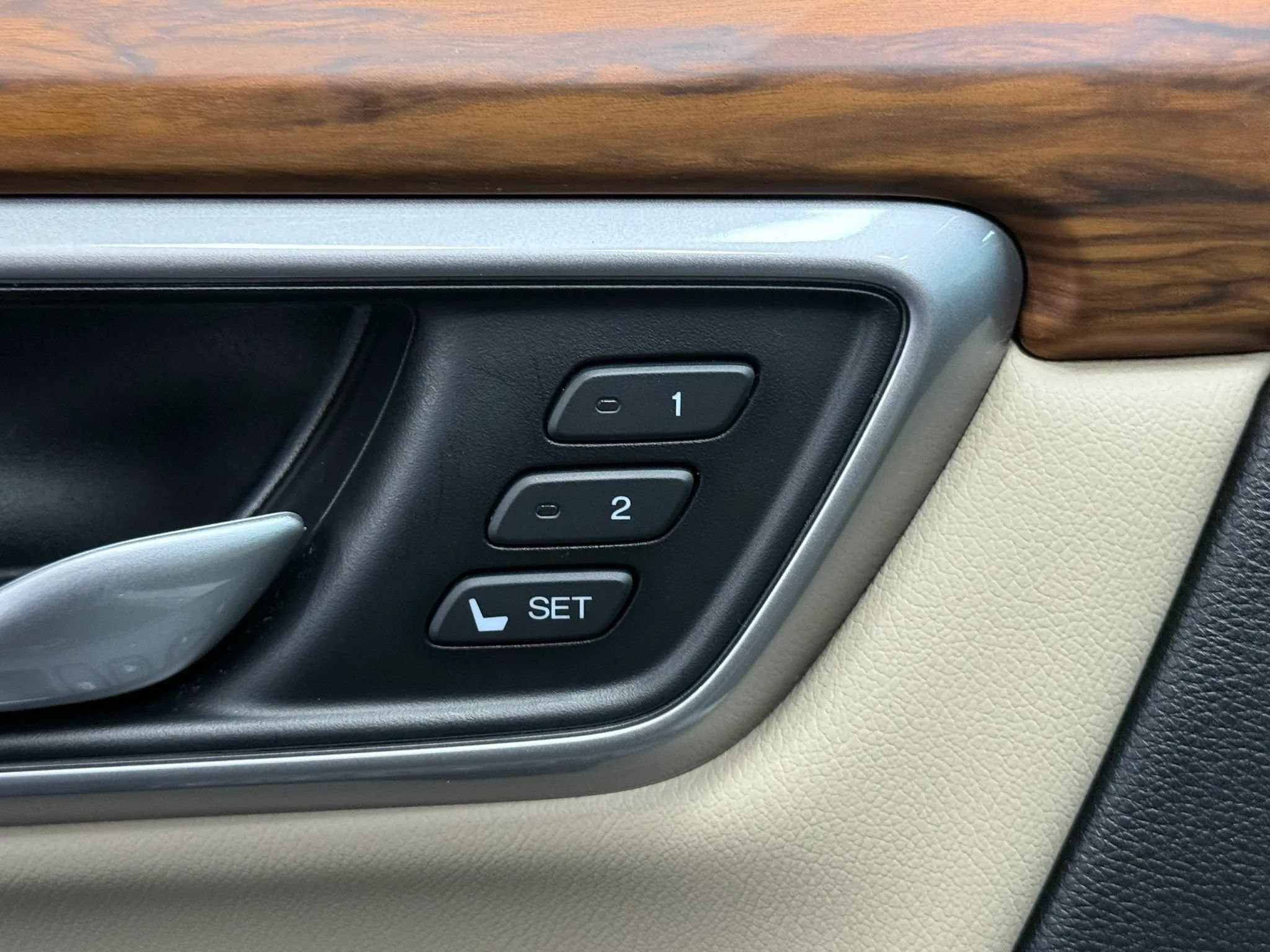 Used 2020 Honda CR-V EX-L image 21