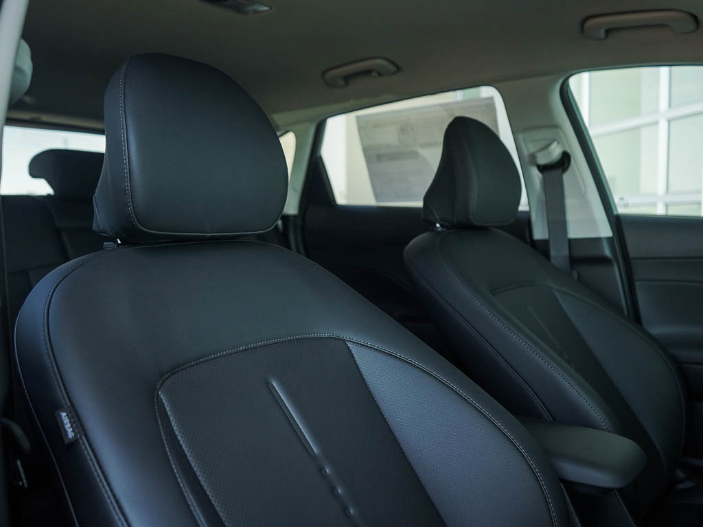 New 2026 Hyundai Kona SEL Premium AWD/4WD image 11