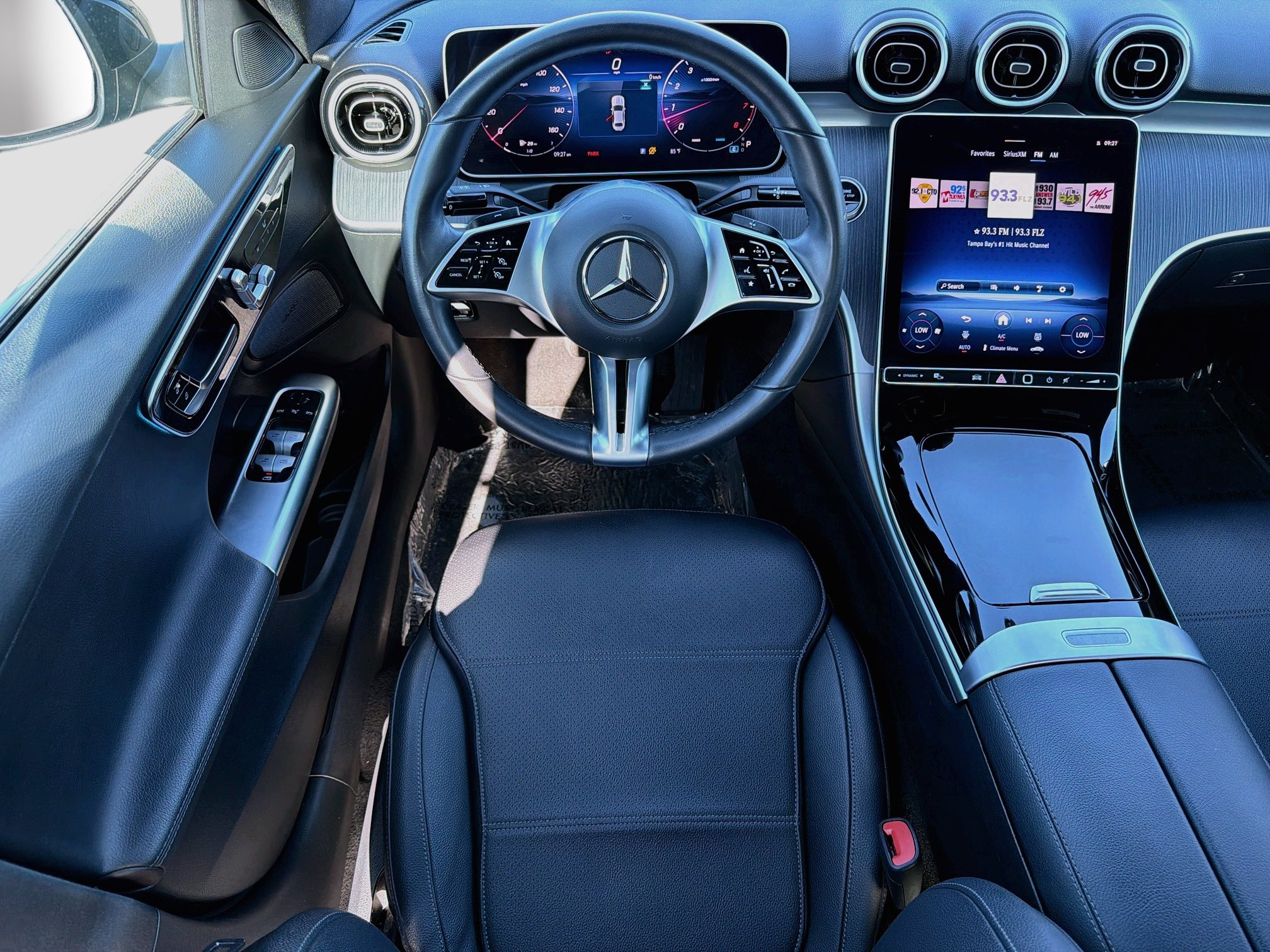Used 2025 Mercedes-Benz C 300 4MATIC Sedan image 18