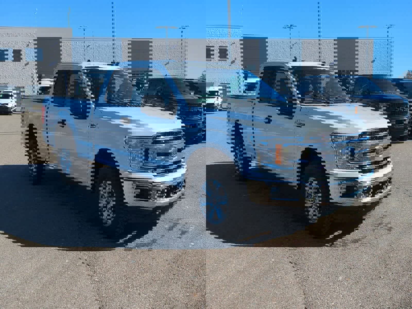 Used 2020 Ford F150 XLT w/ Trailer Tow Package image 2