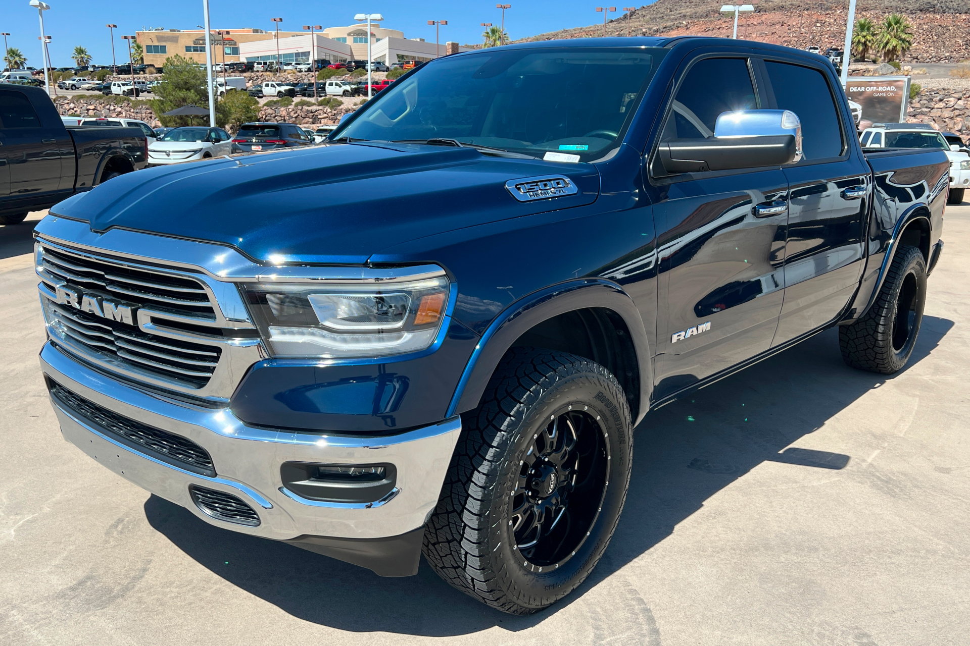 Used 2019 RAM 1500 Laramie w/ Trailer Tow Group AWD/4WD image 1