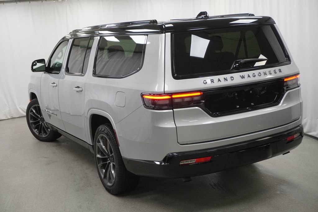 Certified 2025 Jeep Grand Wagoneer L Series II Obsidian w/ Quick Order Packagew 28T AWD/4WD image 11