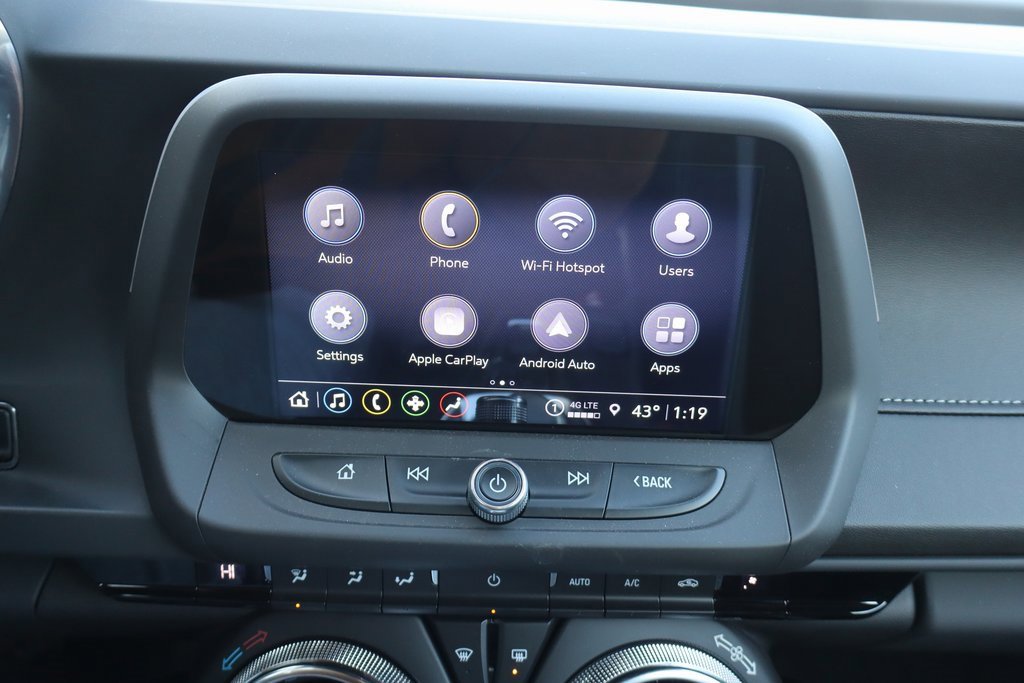 Used 2023 Chevrolet Camaro LT w/ Technology Package image 8