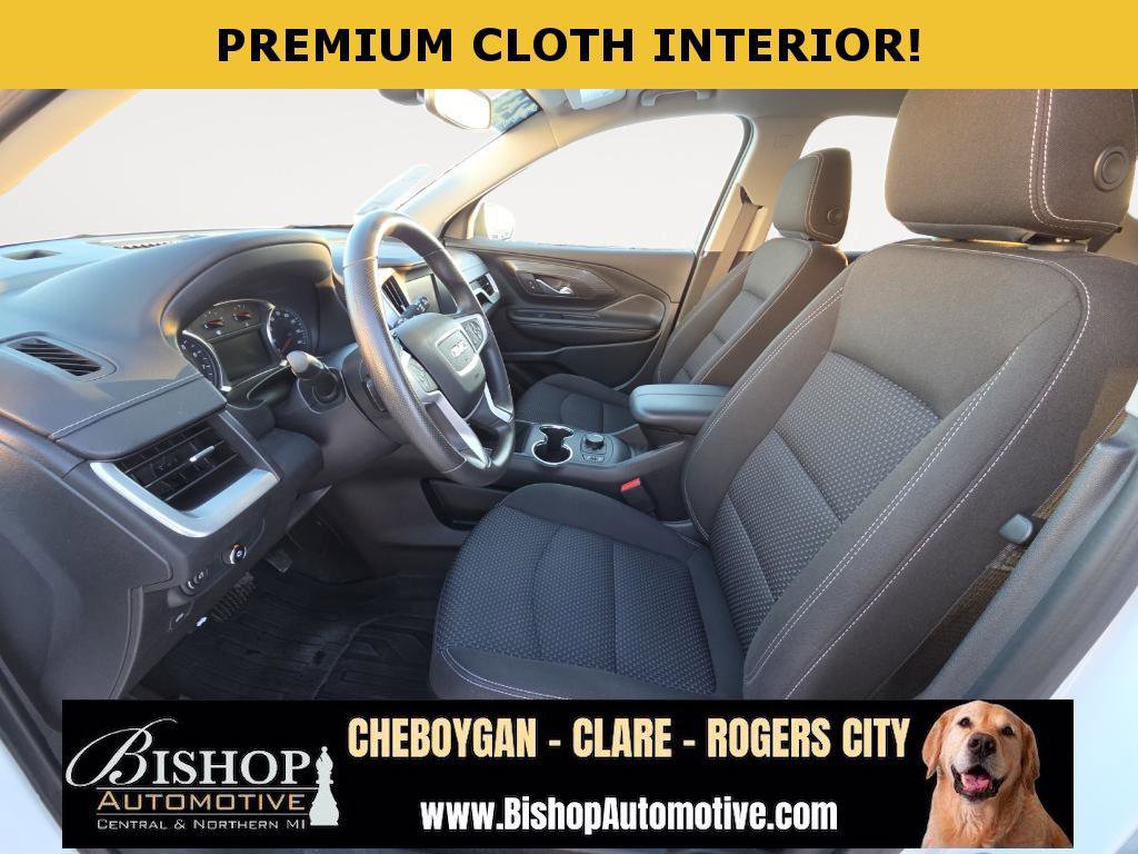 Used 2023 GMC Terrain SLE w/ Driver Convenience Package image 10