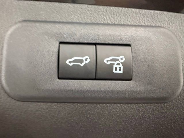 Used 2025 Lexus NX 250 FWD w/ Accessory Package (Z1) image 10