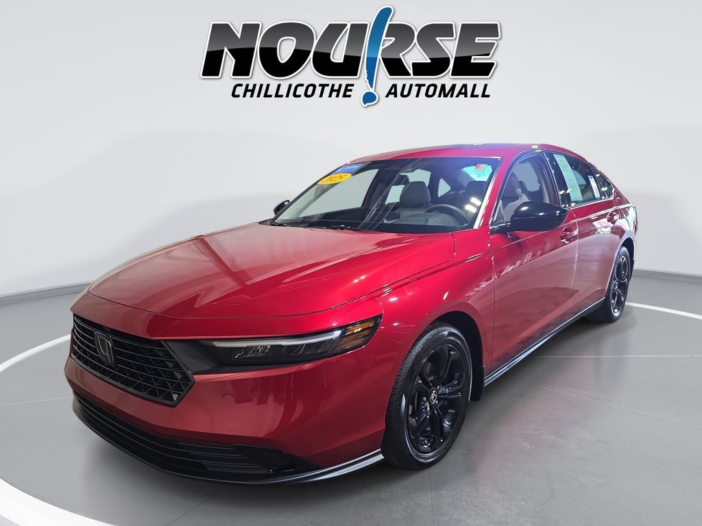 Certified 2025 Honda Accord SE image 1
