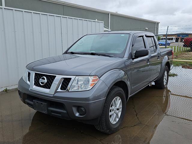 Used 2018 Nissan Frontier SV RWD image 1