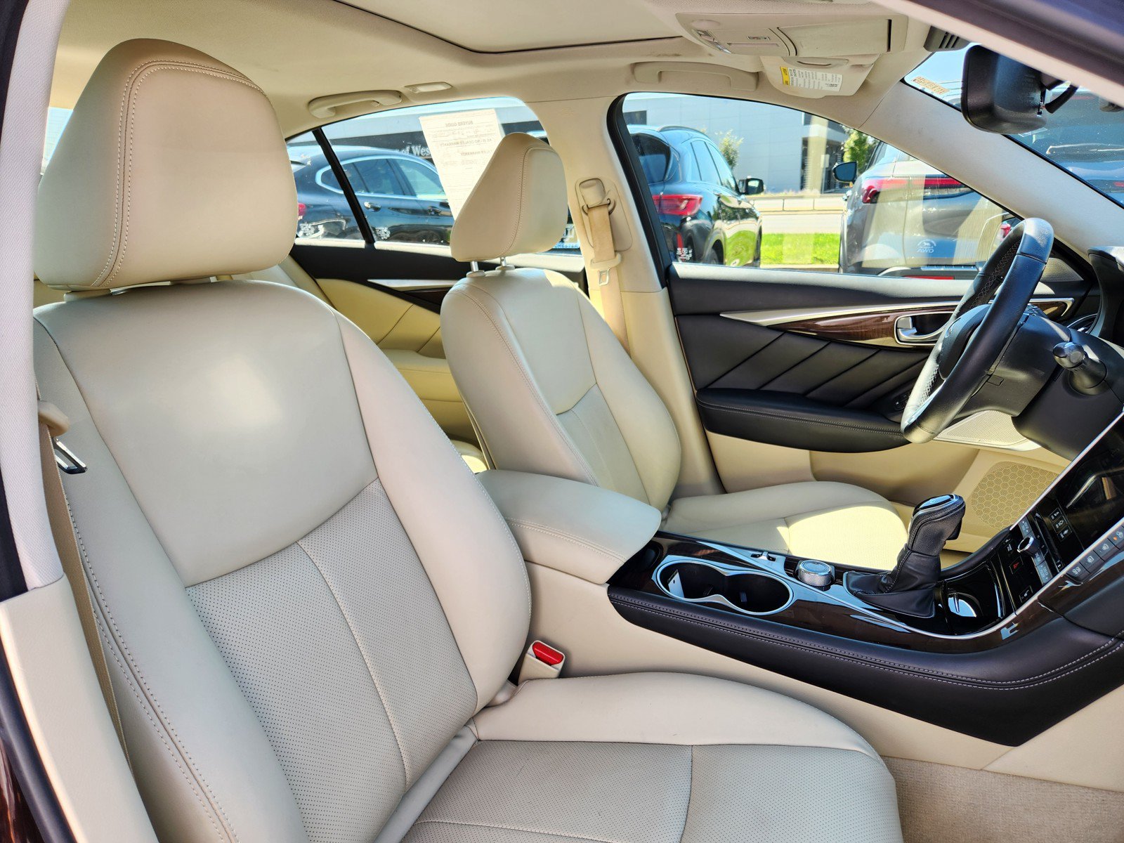 Certified 2018 INFINITI Q50 Luxe w/ Sensory Package (Luxe) AWD/4WD image 16