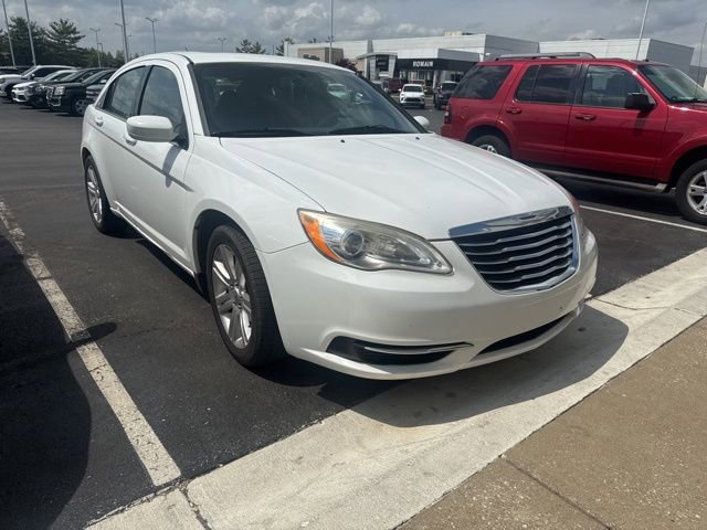 Used 2012 Chrysler 200 Touring w/ Sun/Sound Group image 3