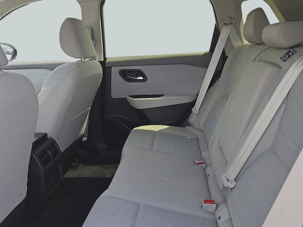 Used 2023 Nissan Rogue SV FWD image 11