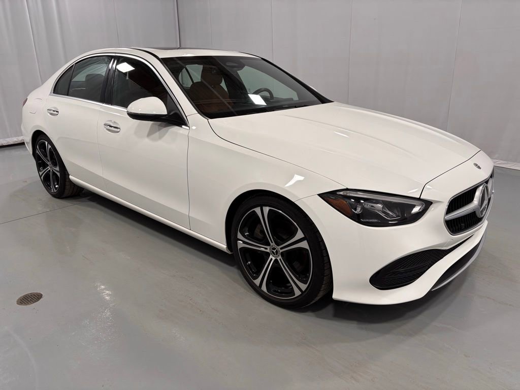 Certified 2022 Mercedes-Benz C 300 4MATIC Sedan image 4
