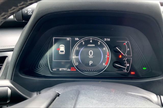 Used 2021 Lexus UX 200 w/ Accessory Package (Z2) image 16