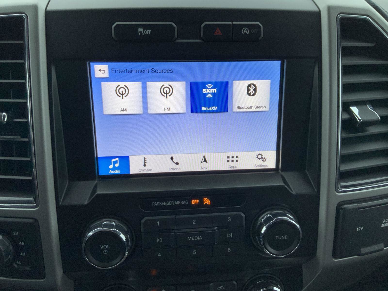 Used 2019 Ford F150 Lariat image 39