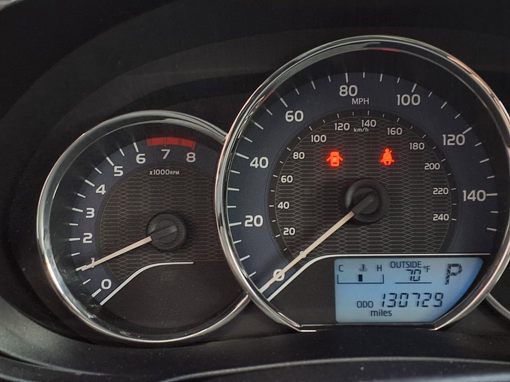 Used 2014 Toyota Corolla LE image 12