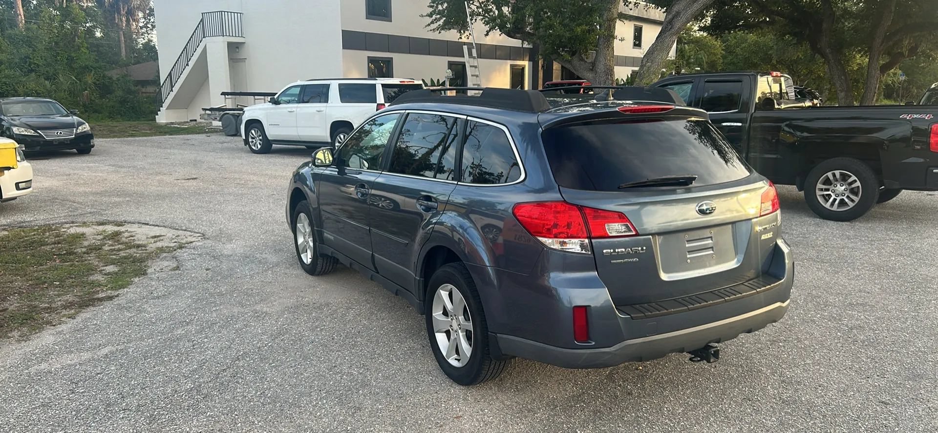 Used 2014 Subaru Outback 2.5i Premium w/ Popular Package #1B AWD/4WD image 15