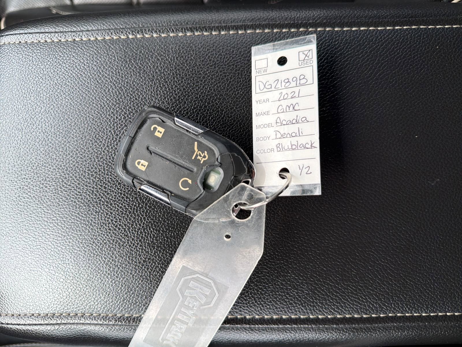 Used 2021 GMC Acadia Denali w/ Denali Ultimate Package image 30