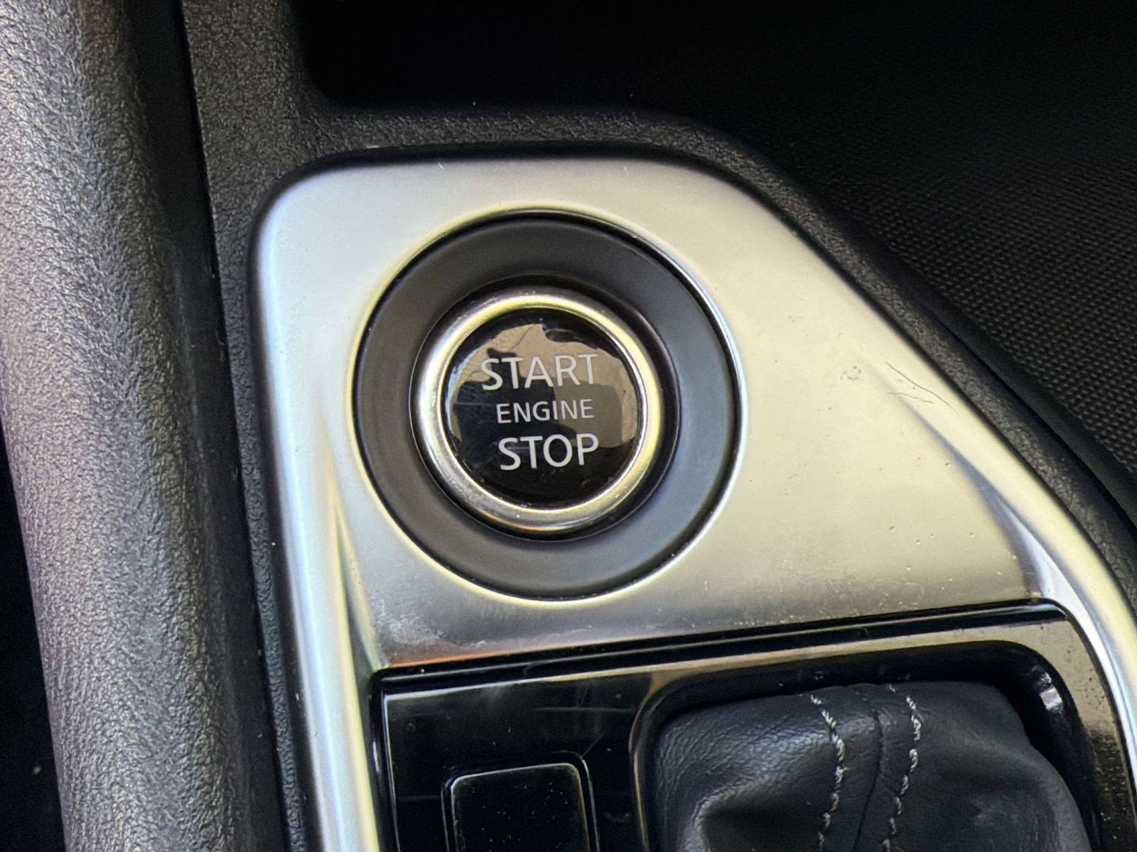 Used 2022 Nissan Sentra SV FWD image 24