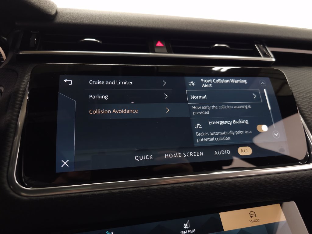 Used 2022 Land Rover Range Rover Velar R-Dynamic S AWD/4WD image 26
