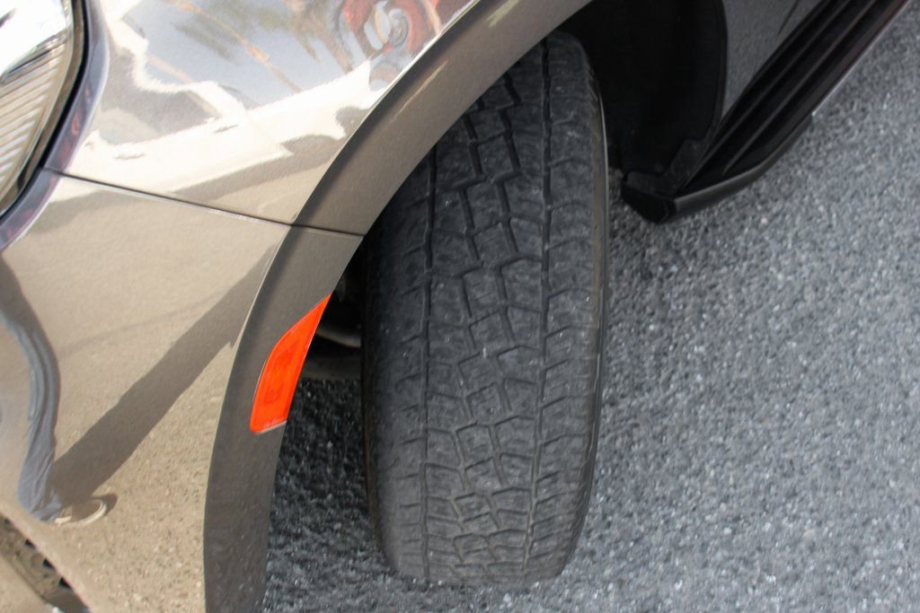 Used 2021 Chevrolet Suburban LS w/ Driver Alert Package image 44