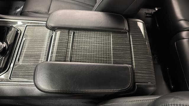 Used 2022 Jeep Wagoneer Series II AWD/4WD image 19
