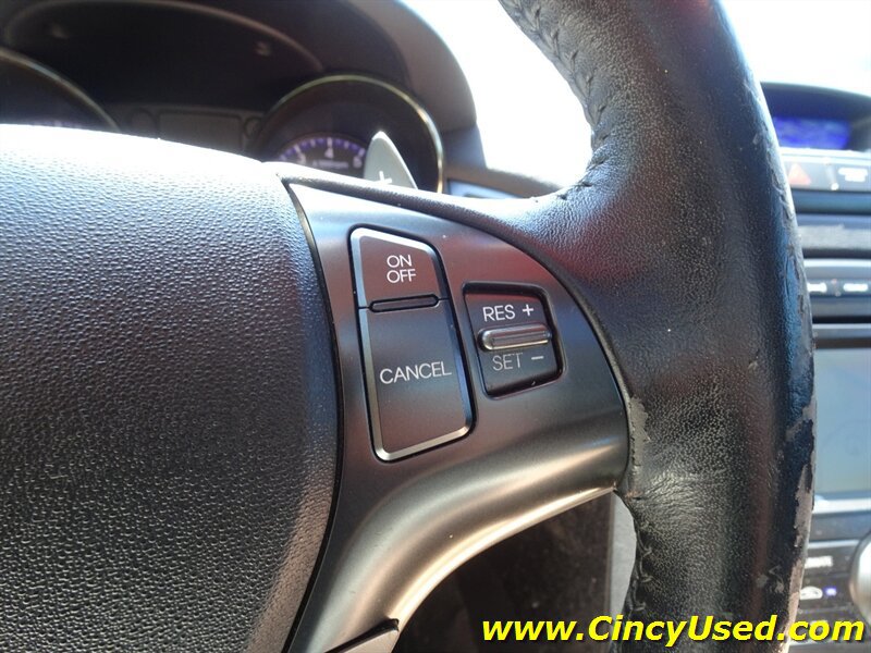 Used 2011 Hyundai Genesis 2.0T RWD image 23