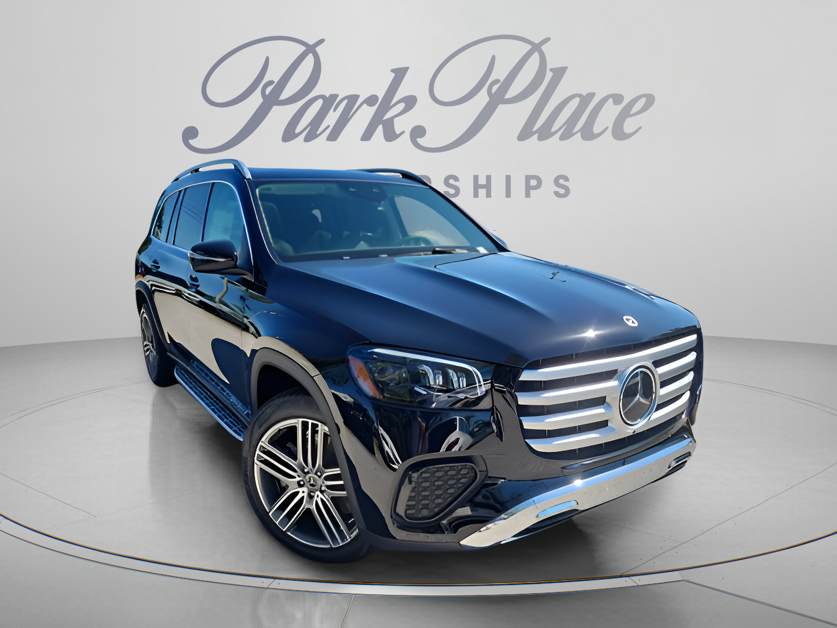 Certified 2026 Mercedes-Benz GLS 450 4MATIC image 4