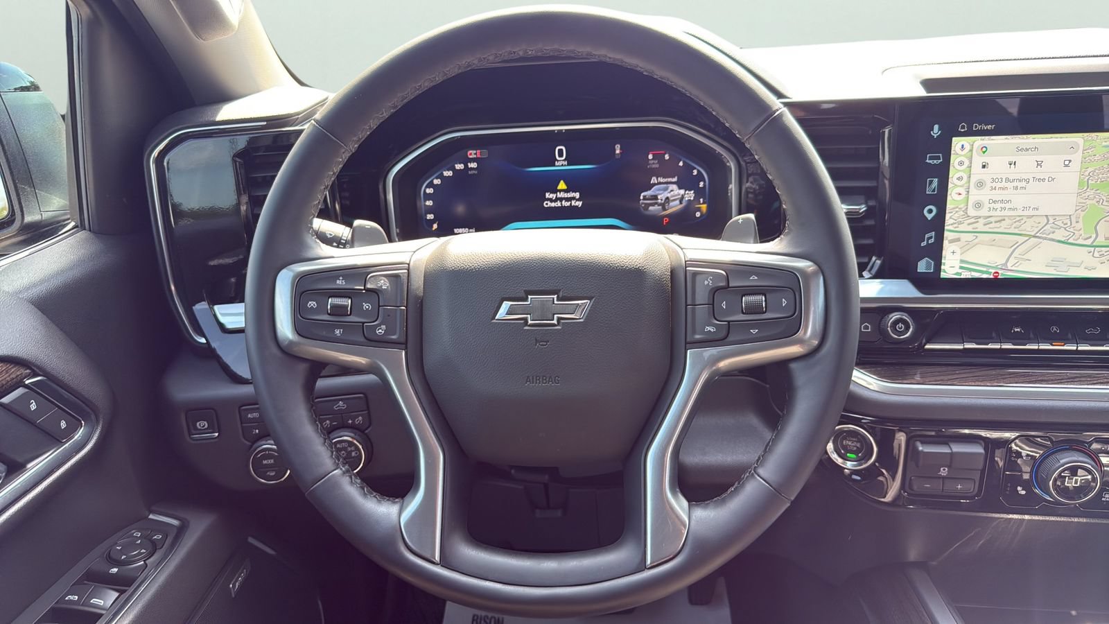 Used 2026 Chevrolet Silverado 1500 LT Trail Boss w/ Convenience Package II AWD/4WD image 15