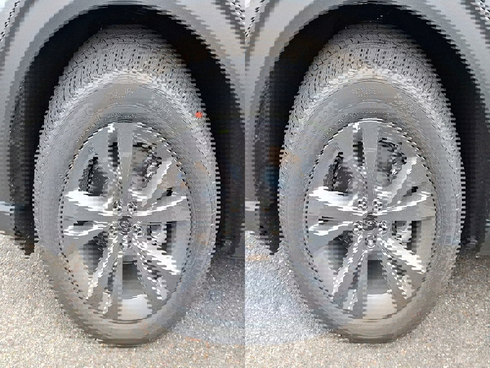 New 2026 Ford Explorer Active image 8