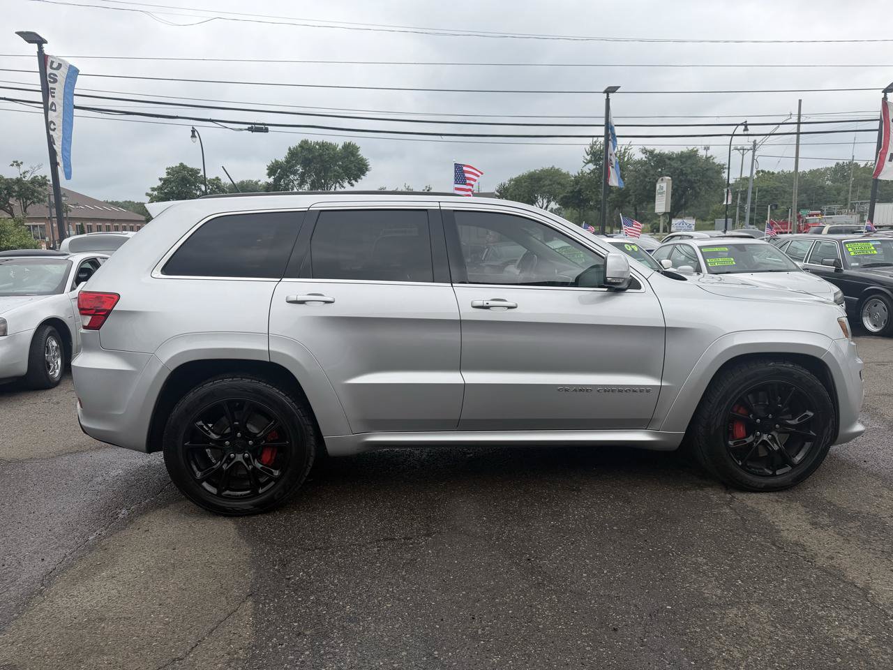 Used 2012 Jeep Grand Cherokee SRT8 w/ Luxury Group II AWD/4WD image 3