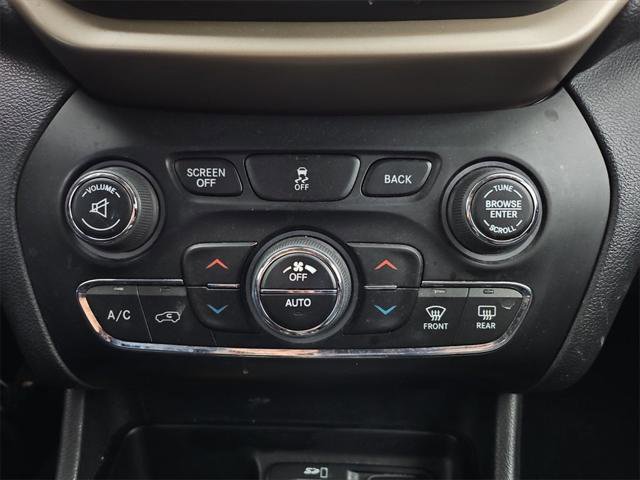 Certified 2016 Jeep Cherokee High Altitude image 21