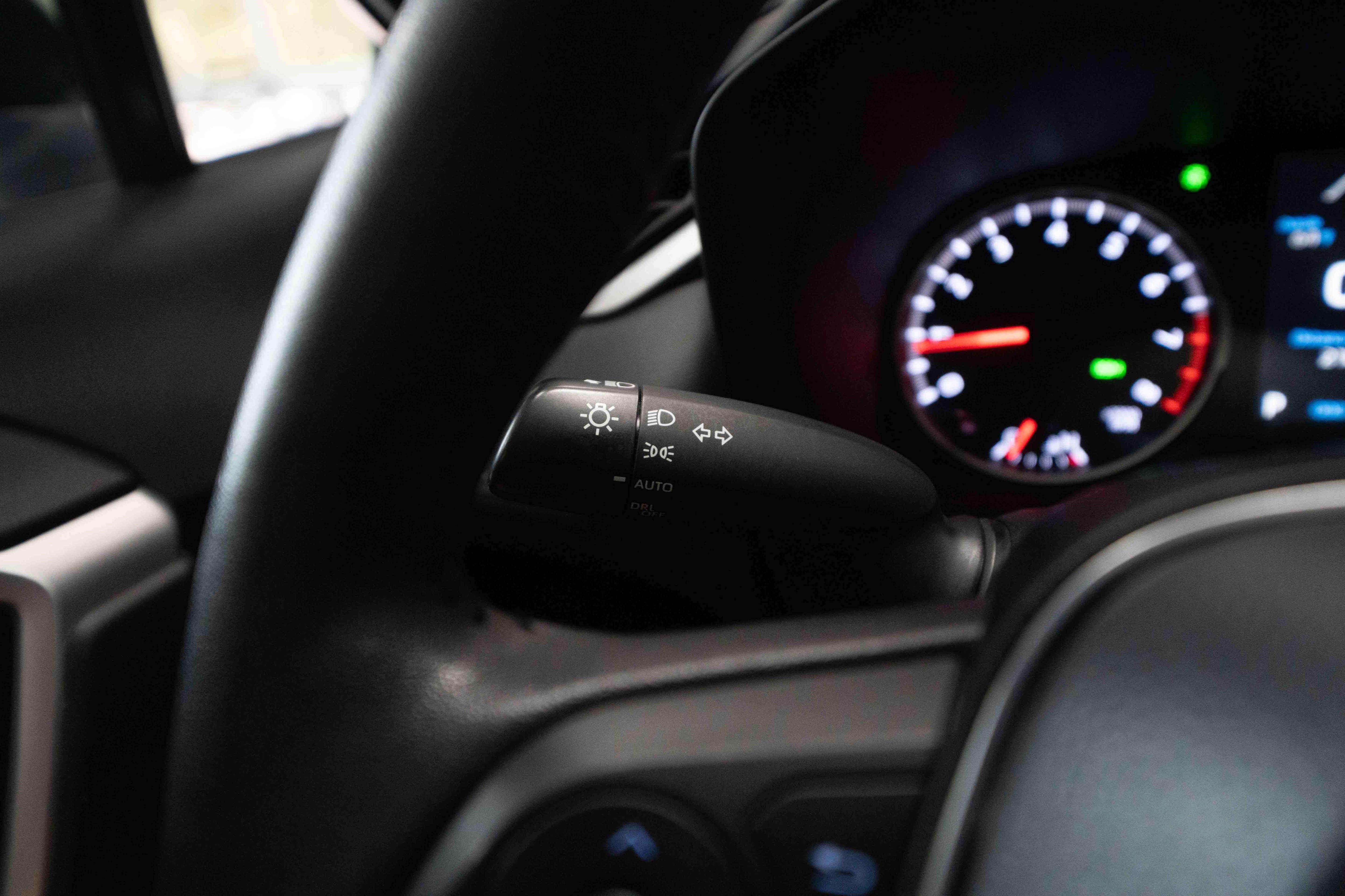 Used 2022 Toyota RAV4 XLE w/ Convenience Package AWD/4WD image 13