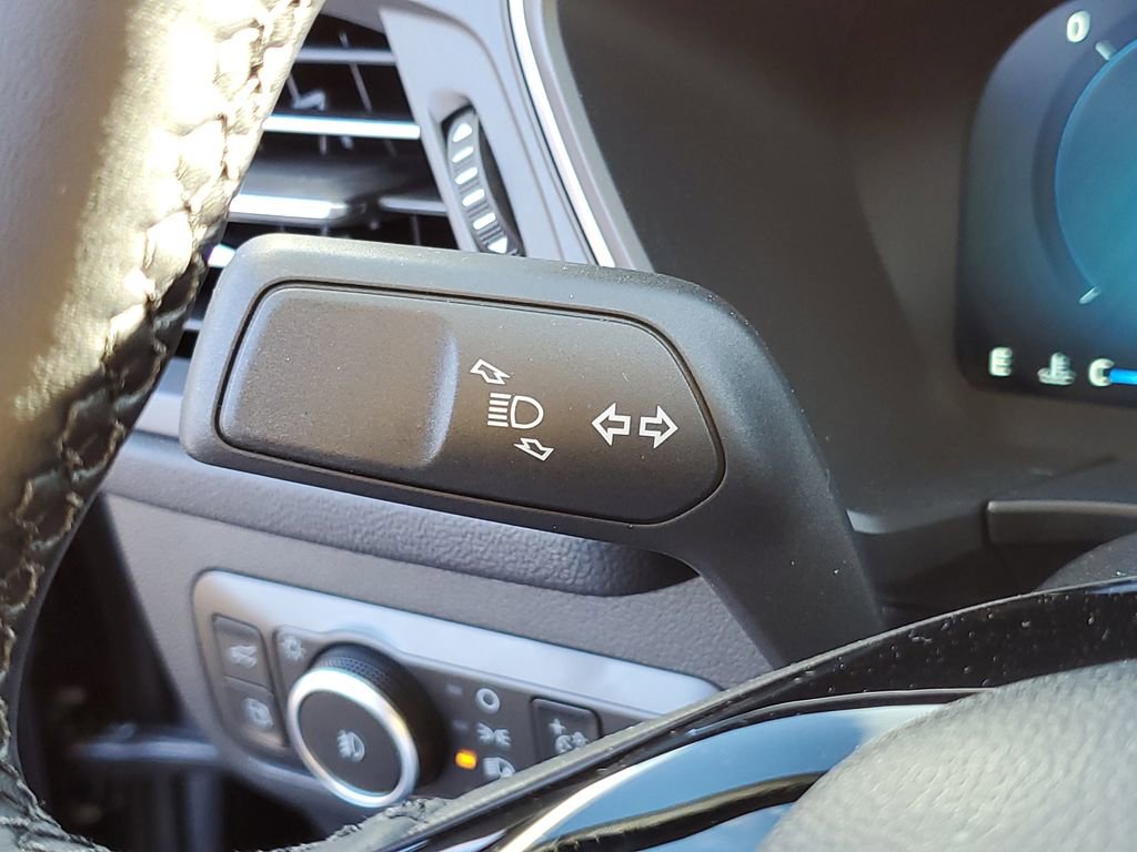 New 2026 Ford Escape SE w/ PHEV Premium Package image 13