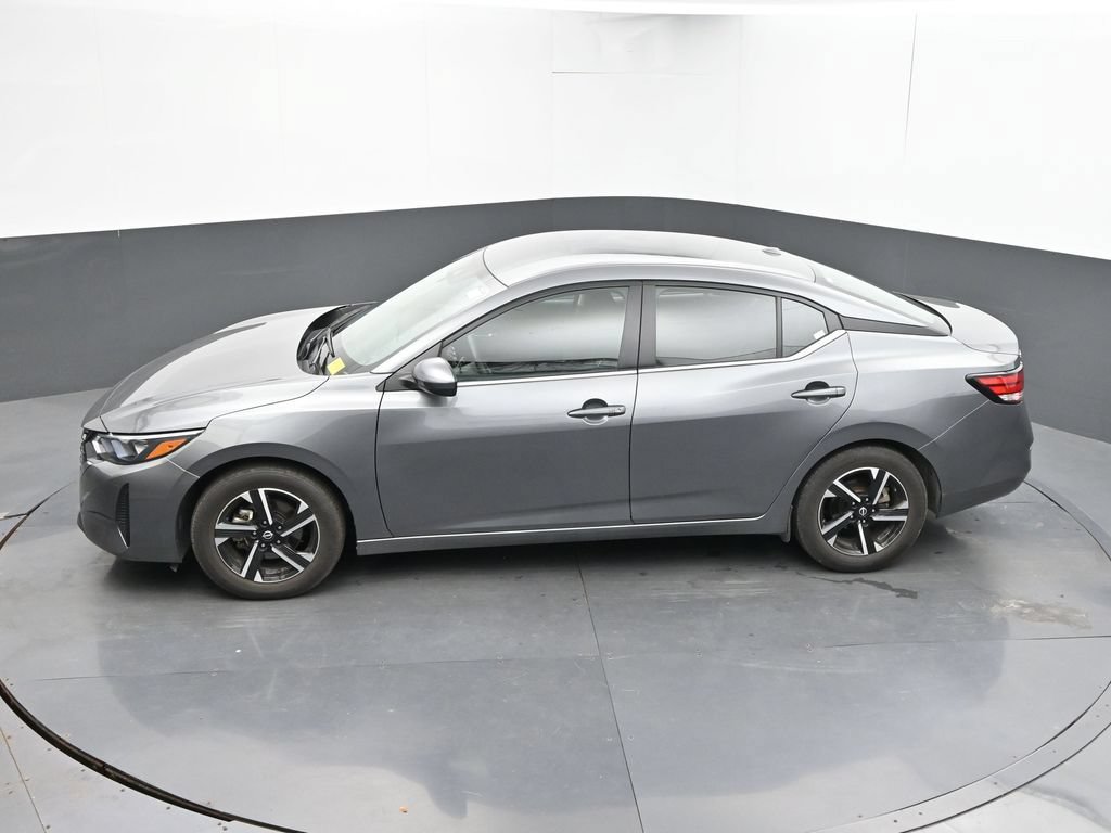 Used 2024 Nissan Sentra SV FWD image 28