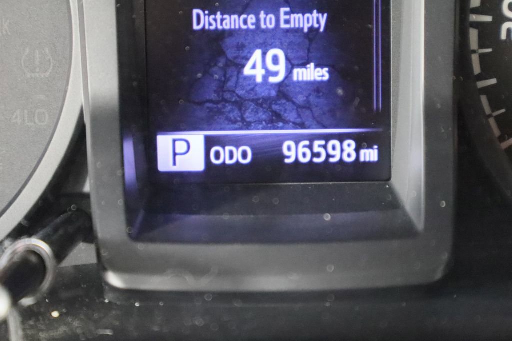 Used 2019 Toyota Tacoma SR image 27