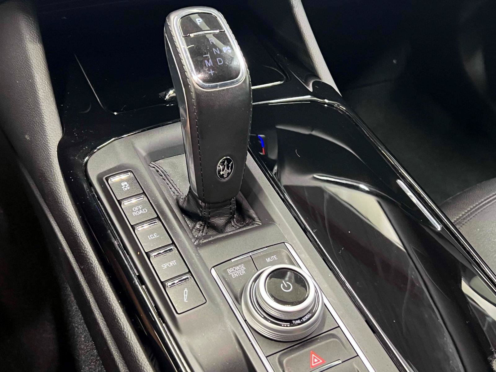 Certified 2023 Maserati Levante Modena AWD/4WD image 28