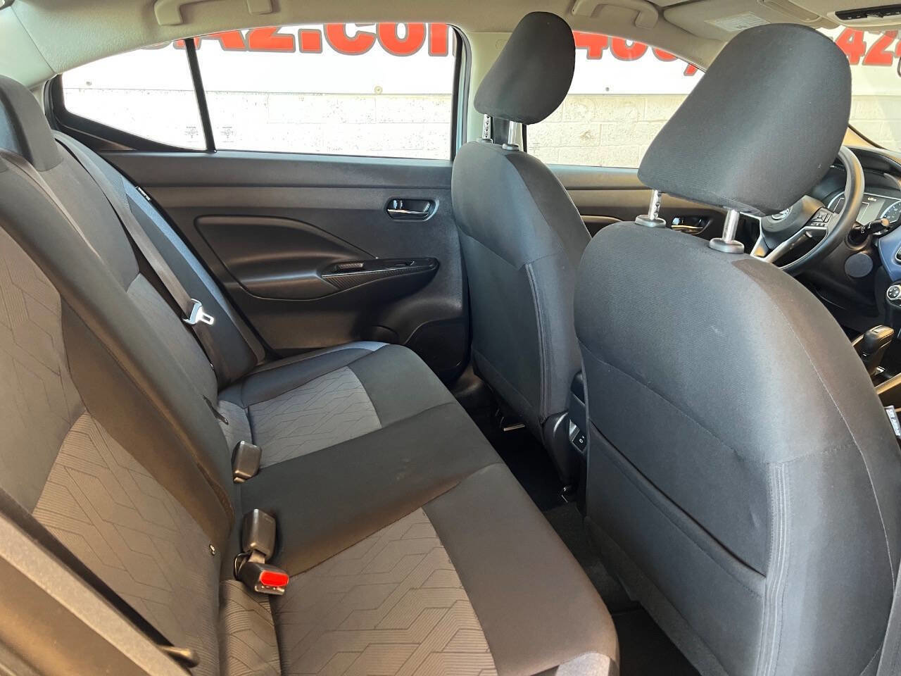 Used 2023 Nissan Versa SV image 10