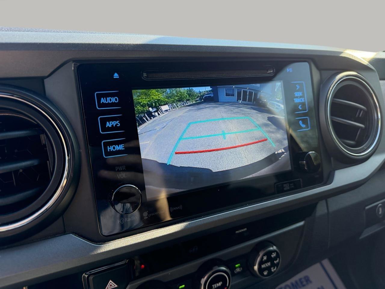 Used 2016 Toyota Tacoma TRD Sport w/ Towing Package RWD image 33