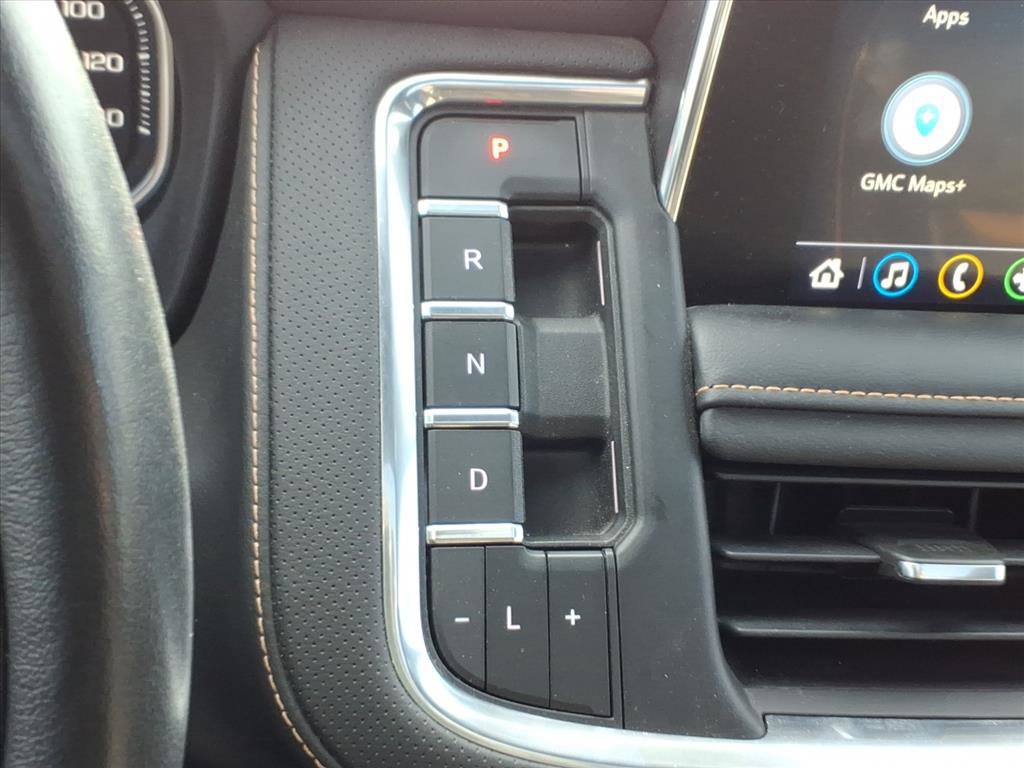 Used 2021 GMC Yukon AT4 image 15