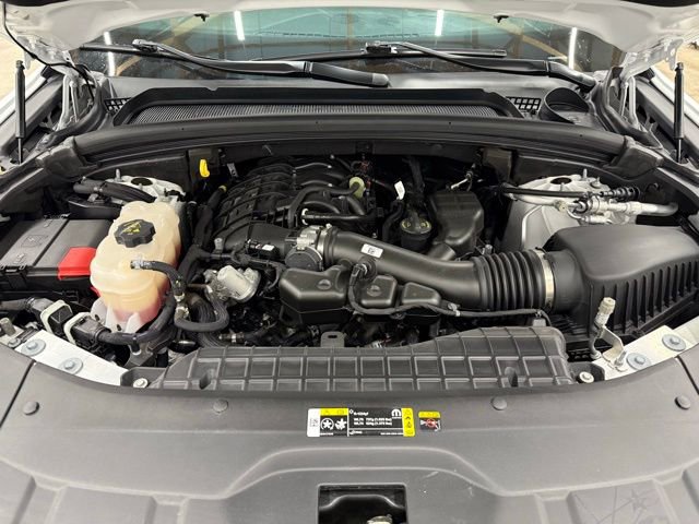 Used 2023 Jeep Grand Cherokee L Limited image 30