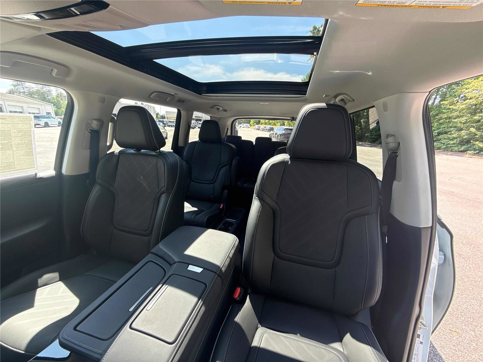 New 2026 INFINITI QX80 Luxe AWD/4WD image 25