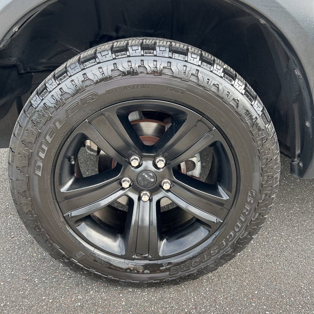 Used 2022 RAM 1500 Classic Warlock AWD/4WD image 4